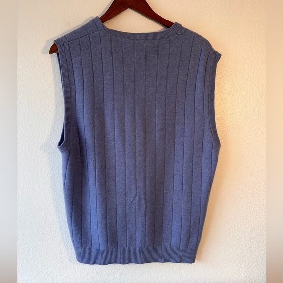 Lands’ End Bkue 100% Cashmere Sweater Vest Size Large - Picture 2 of 5